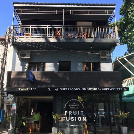 Twin Place At 卡马拉海滩 外观 照片
